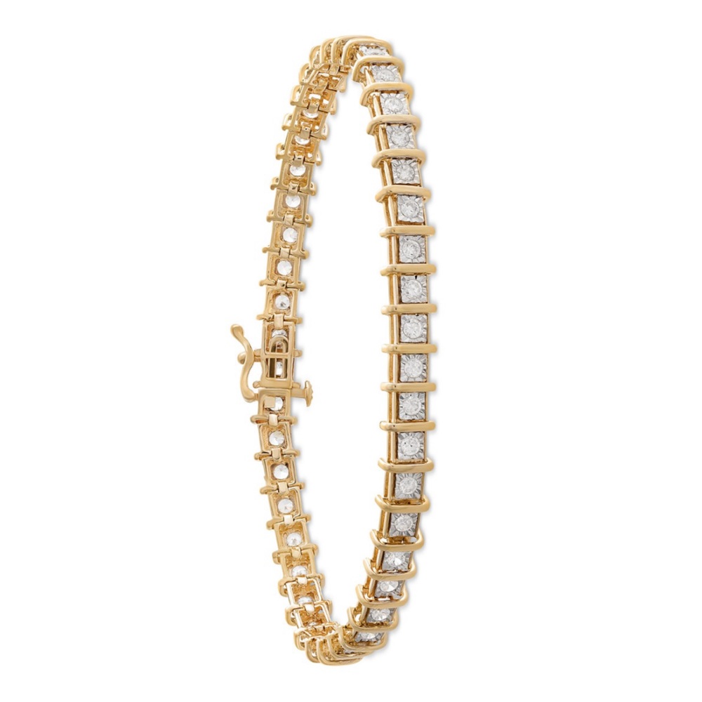 14k gold Diamond bracelet, worn gentlyy, bought five months ago ago